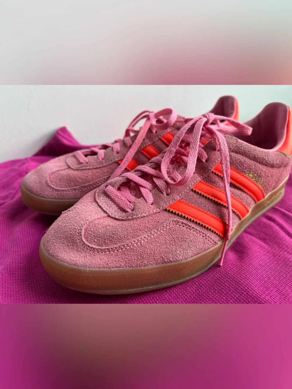 Adidas Gazelle Indoor Beam Pink Solar Red Gum Sole Sneakers Women’s 11
